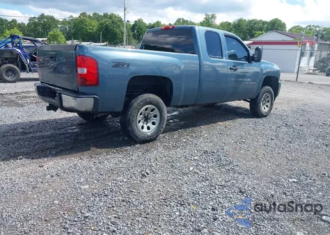 2011 Chevrolet Silverado 1500 Lt z USA, uszkodzony, nr VIN 1GCRKSE3XBZ281271